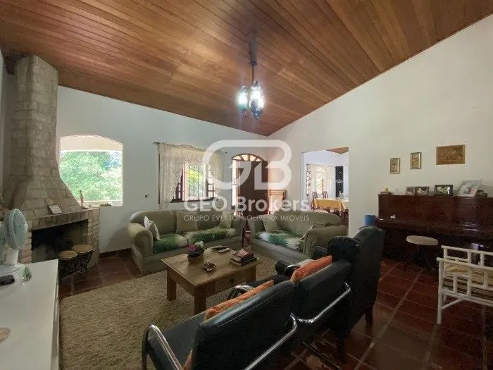 Oportunidade !! Chácara documentada com 20 hectares bairro Boa Vista - Igaratá - Código 16