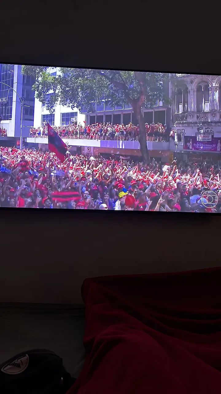 Smart TV SAMSUNG 50" - Foto 3
