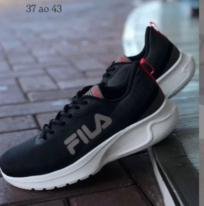 Tênis Fila novo