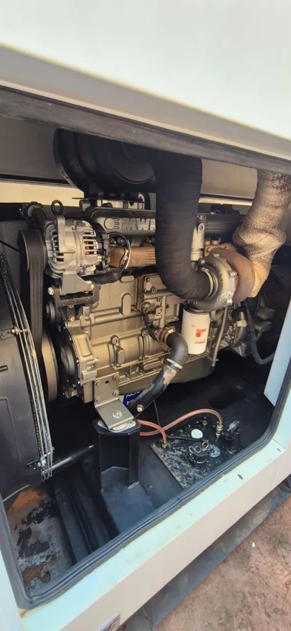 Grupo gerador 150 KVA ano 2012 stenac - Foto 2