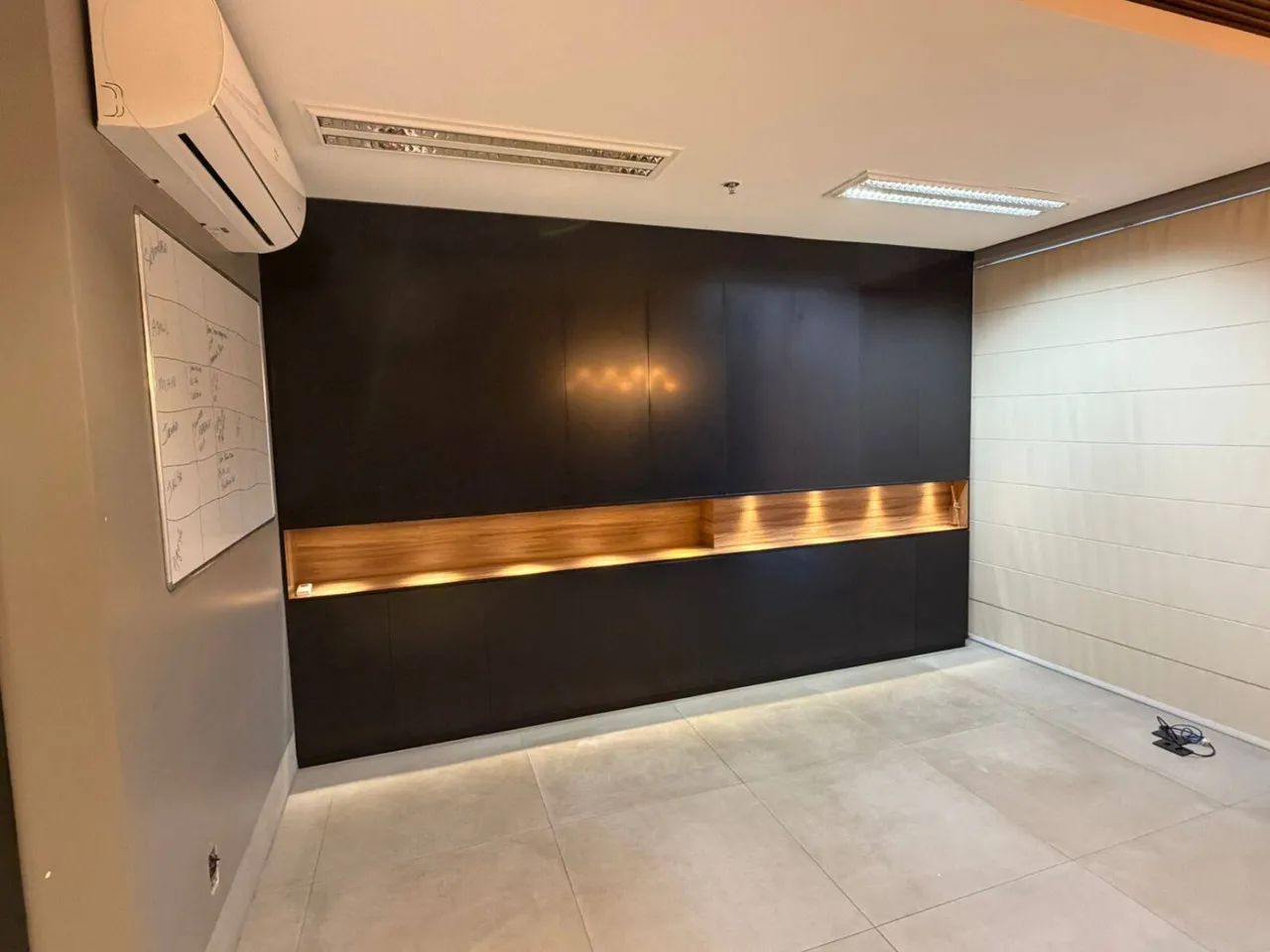 Sala comercial no Dual Helbor Bussiness - Foto 2