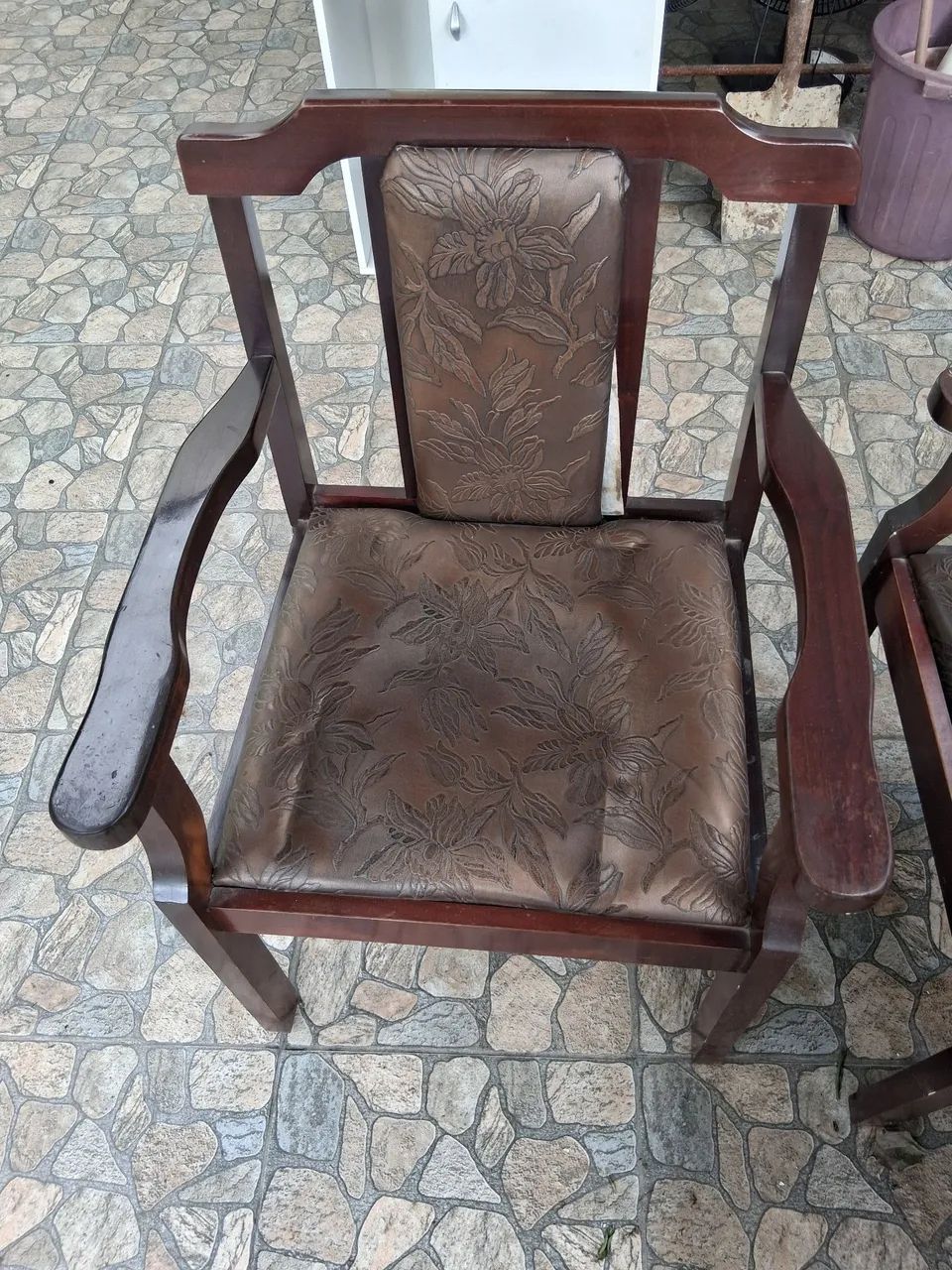 Vendo jogo de poltrona colonial  - Foto 2