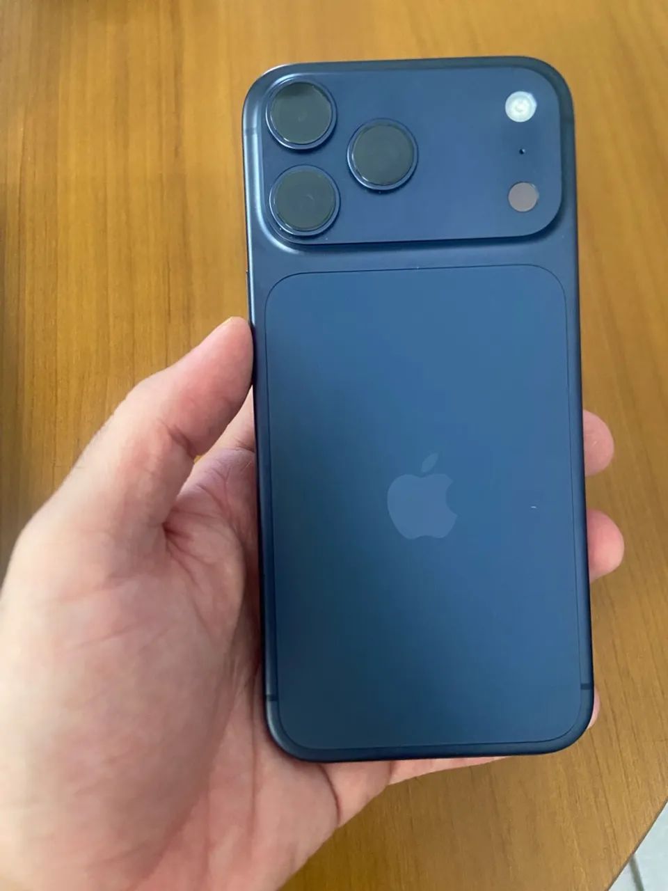 iPhone 17 Pro Max - Foto 2