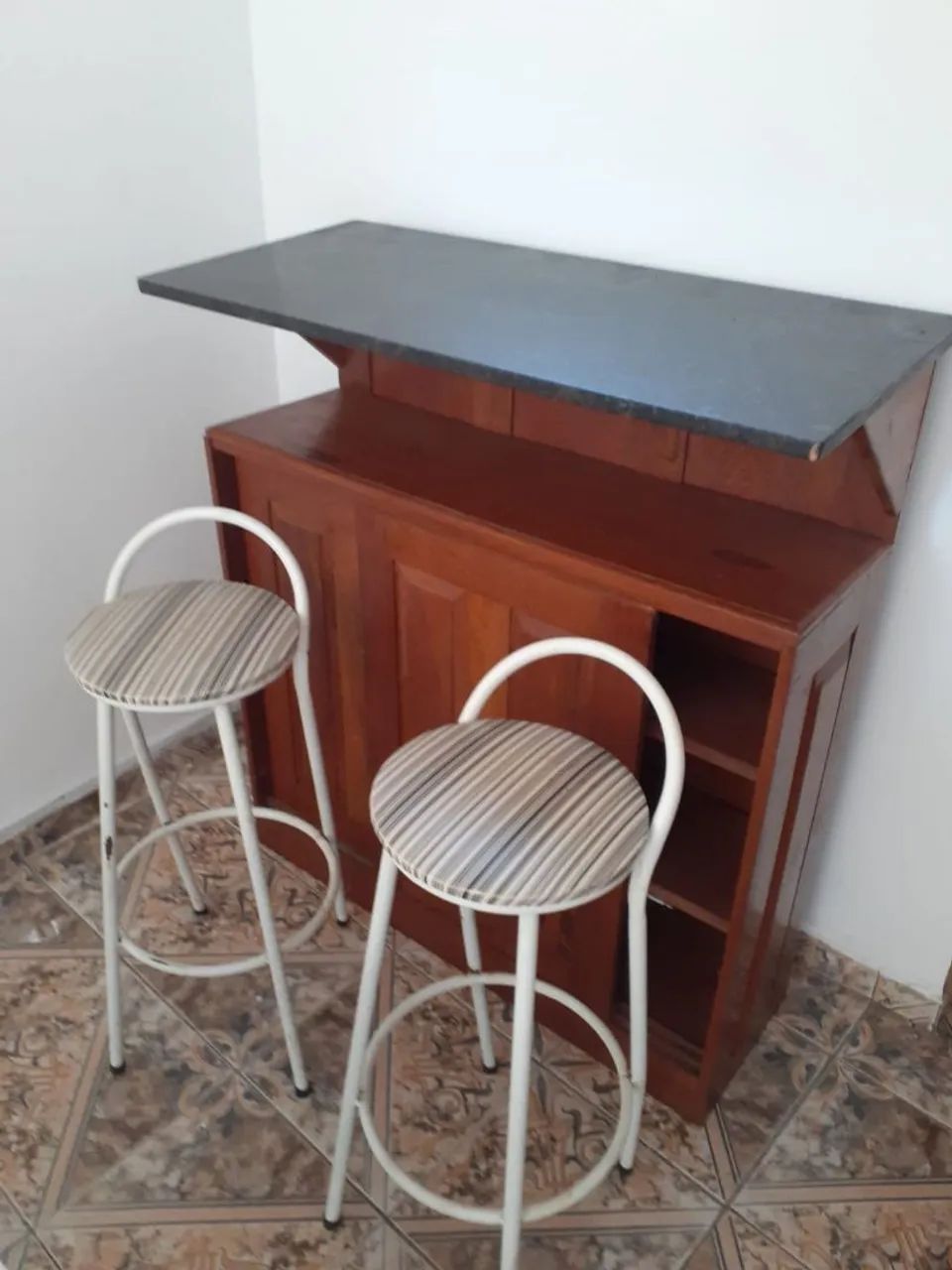 rack angelim com pedra mármore e duas  baktas - Foto 3