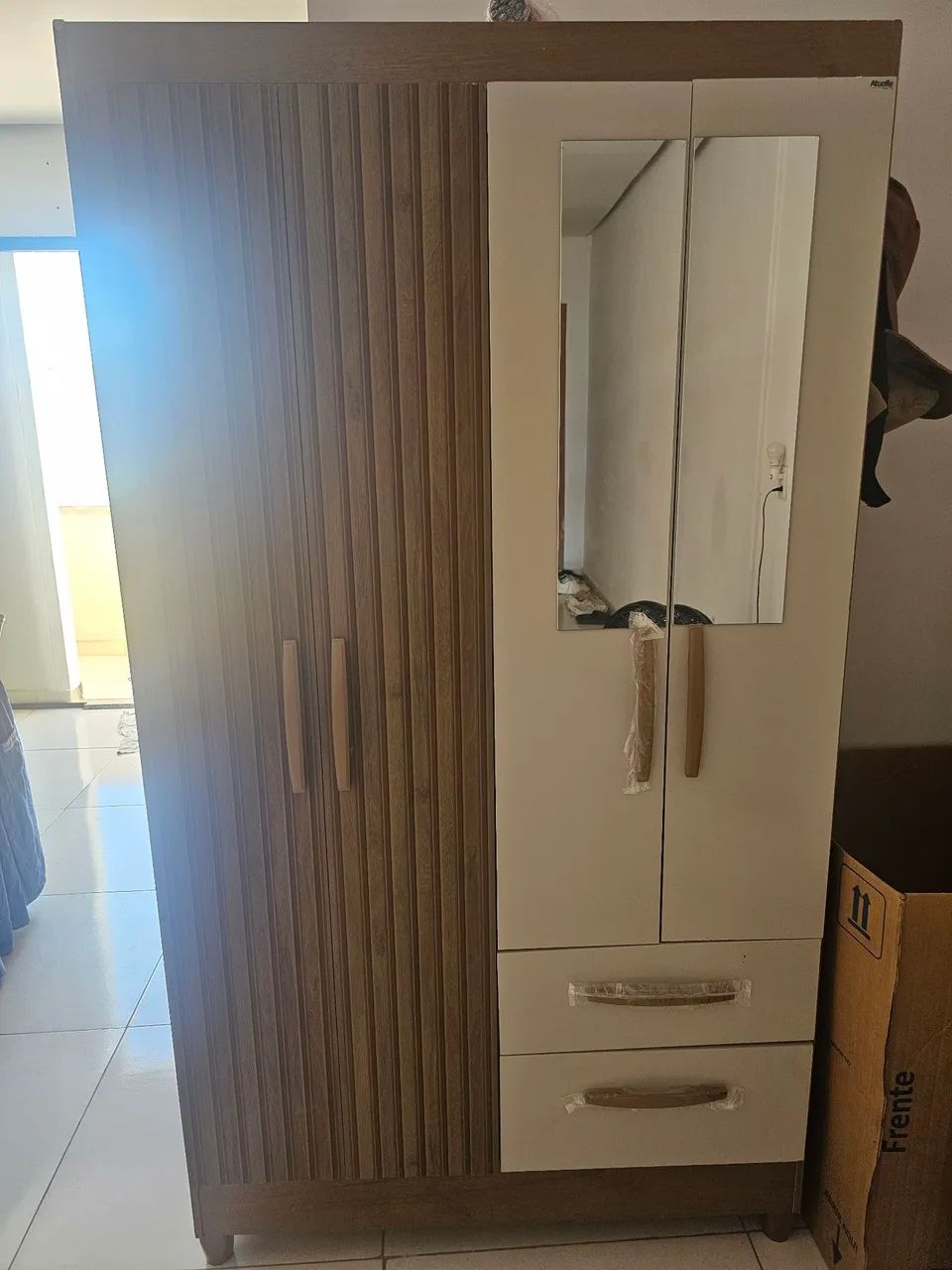 Vende-se guarda roupa solteiro - Foto 2