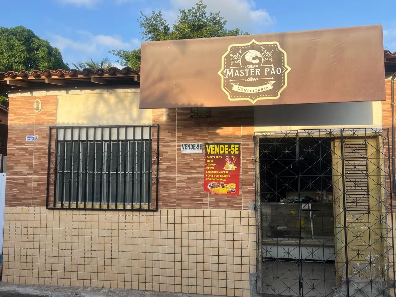 Vendo casa com 6 compartimentos 