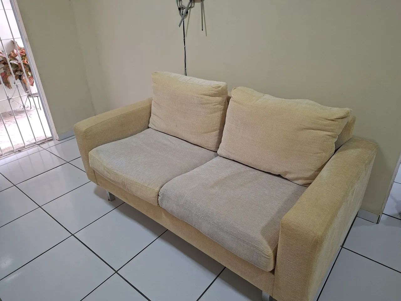 Sofá de 2 lugares - Foto 3