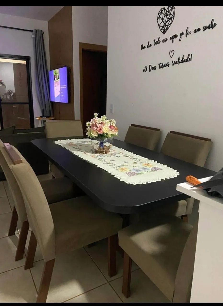 Vendo mesa de 6 cadeiras  - Foto 3