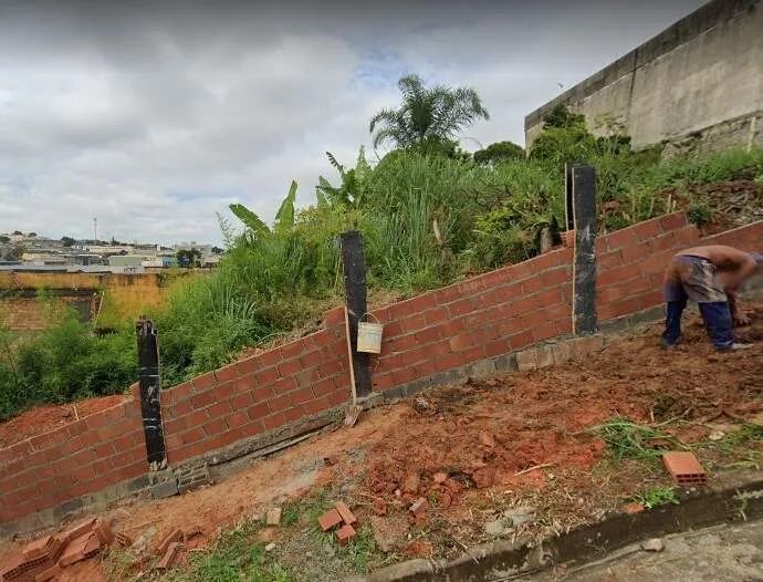 Lote com 1.000 m² no bairro São Francisco. - Foto 4