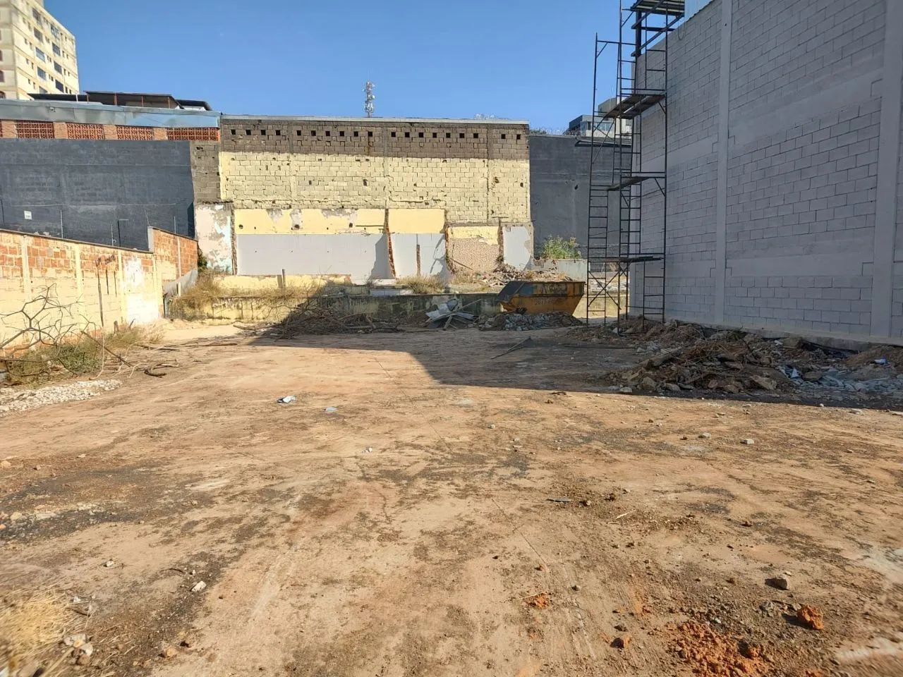 Vendo Lote no Bairro Padre Eustáquio. - Foto 4