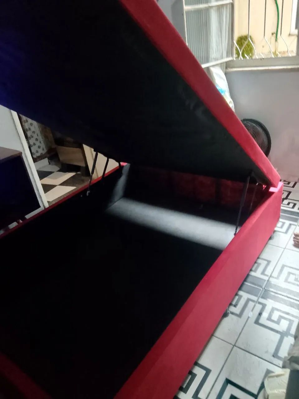 Cama box baú Queen size sem colchão - Foto 3