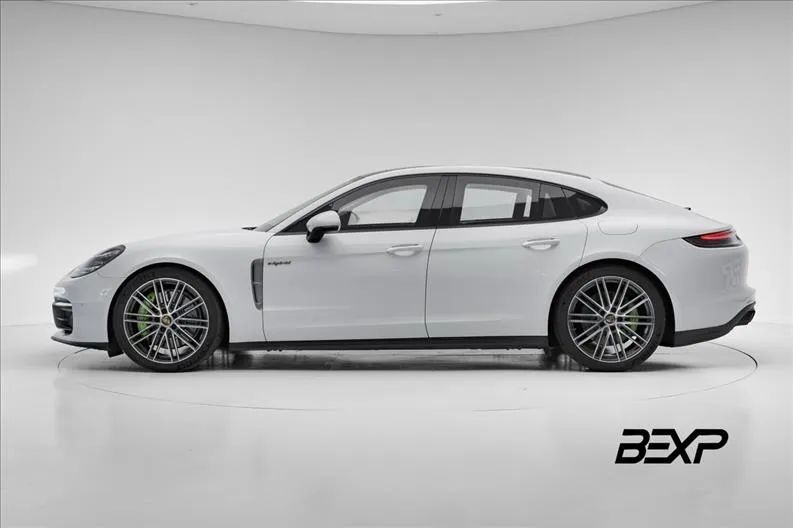 Porsche Panamera 4 Plat.Edt 2.9 462cv (Híbrido), foto 8 de 16