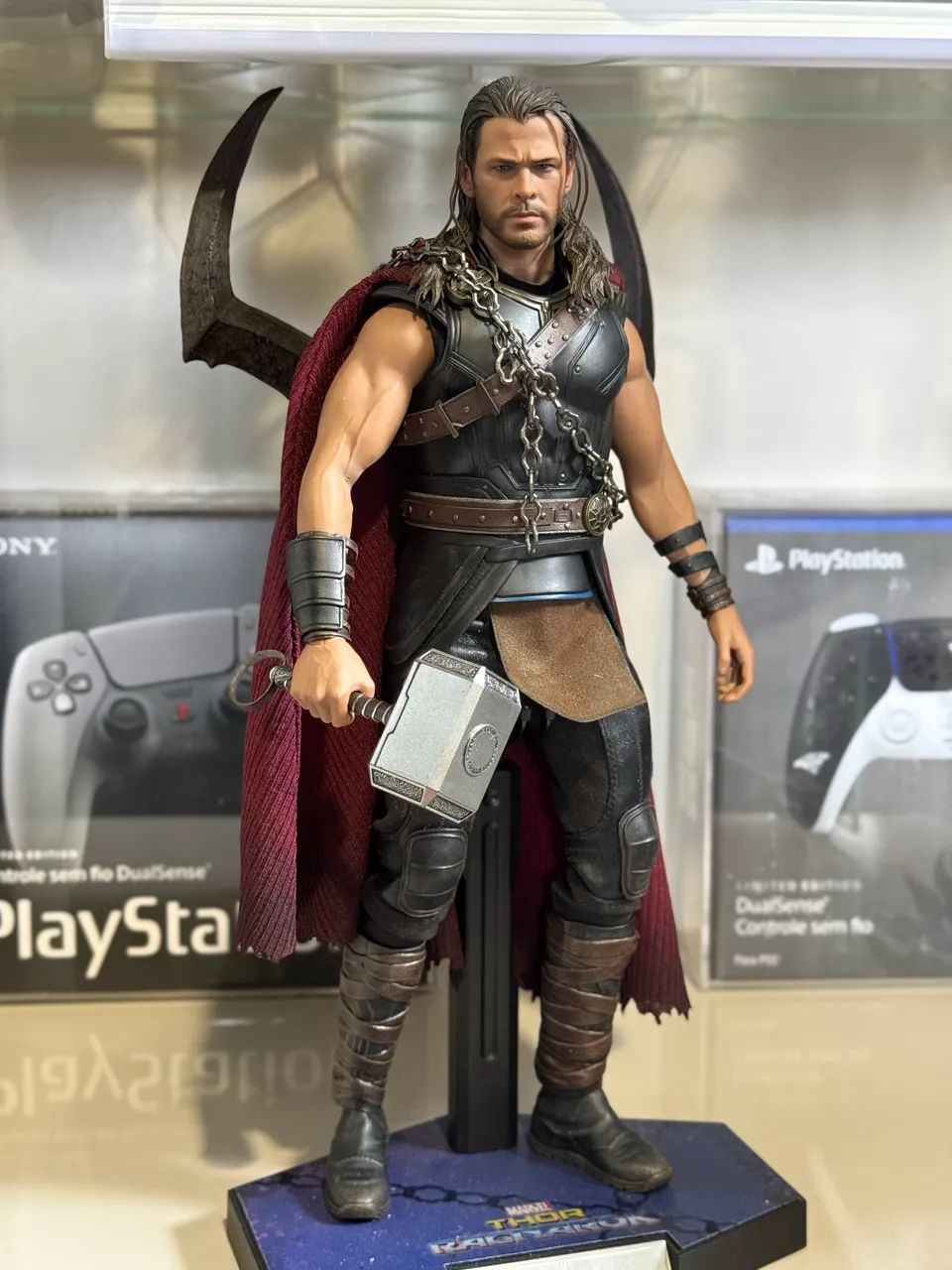 Thor hot toys