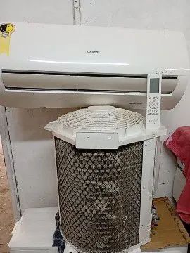 Ar condicionado Comfee Seminovo e conservado