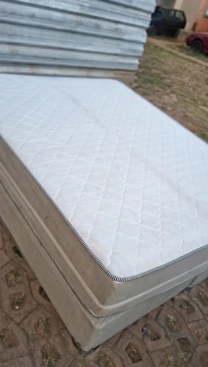 Cama de Casal Confortável e Conservada ? Ótimo Preço - Foto 2