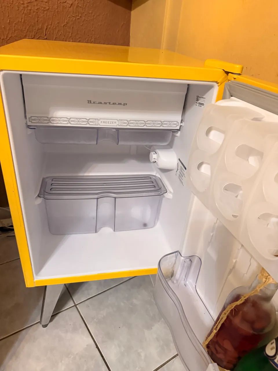 Frigobar novo 