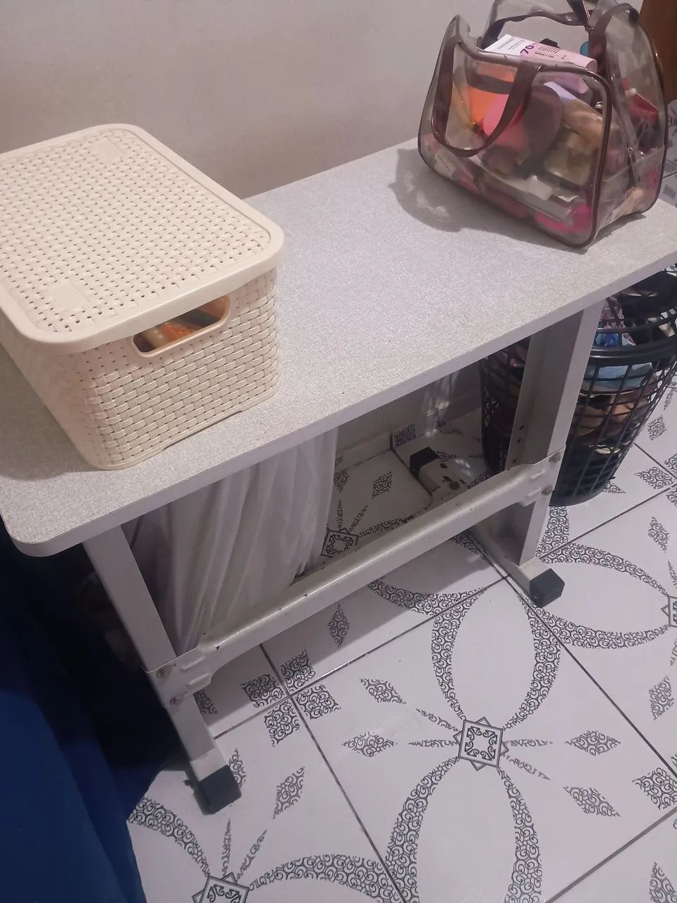 Mesa pequena 