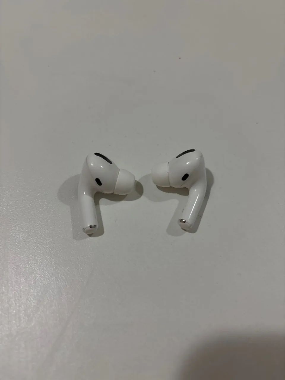 Airpods pro original - apenas os fones
