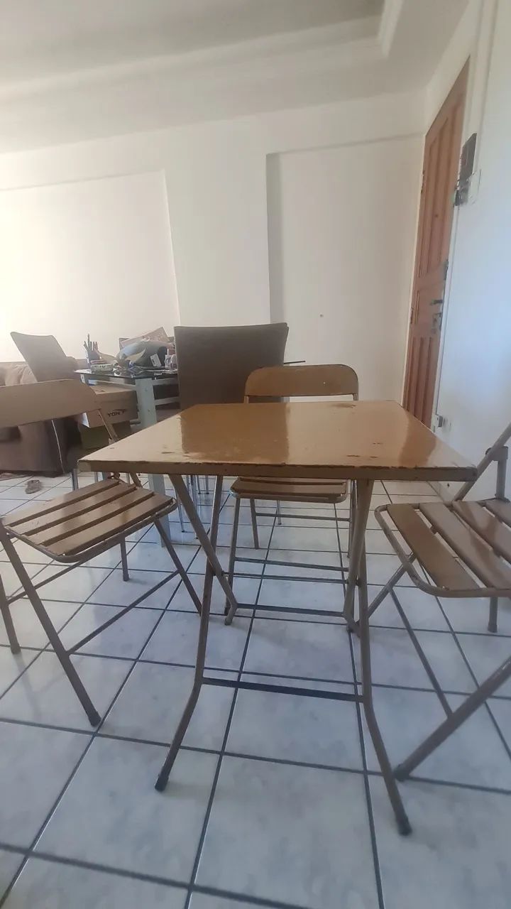 Mesa com cadeiras para bares  - Foto 2