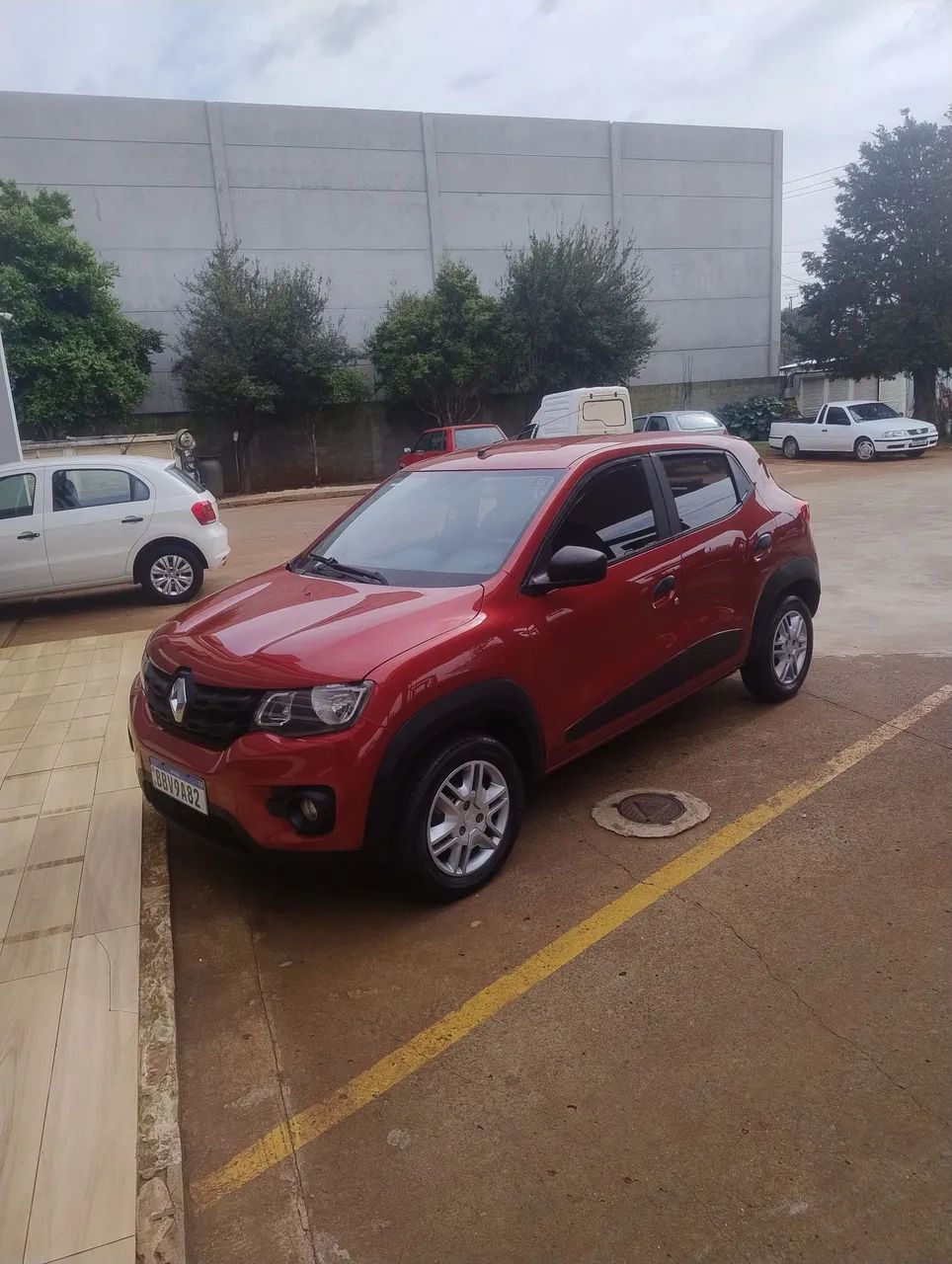 Renault Kwid KWID Zen 1.0 Flex 12V 5p Mec. 2018