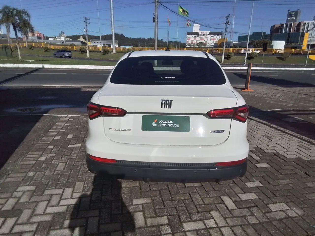Fiat Cronos Precision 1.3 16V Flex Aut. 2026 - Foto 4