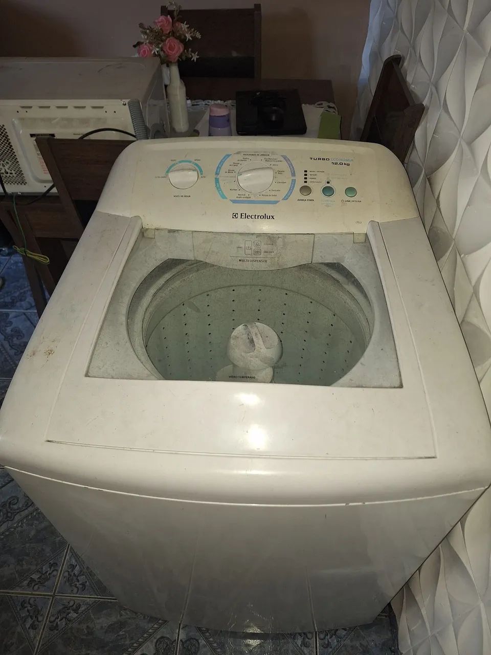 MÁQUINA DE LAVAR ELECTROLUX