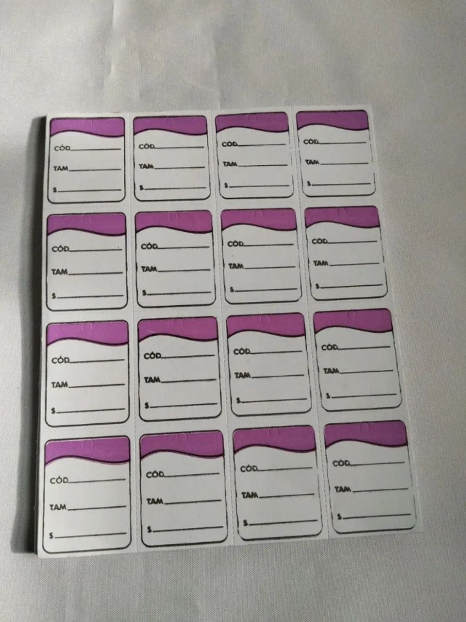 etiquetas para precificar roupas - Foto 2