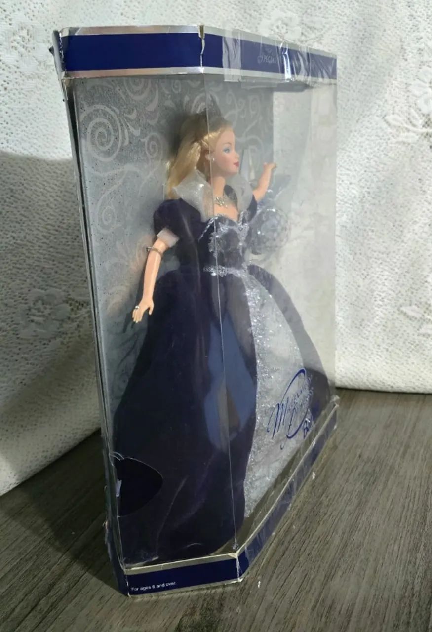Boneca Barbie Millennium Princess Ano 2000 - Foto 5