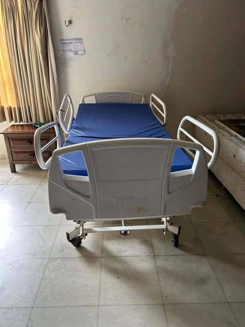 Cama hospitalar elétrica  - Foto 4