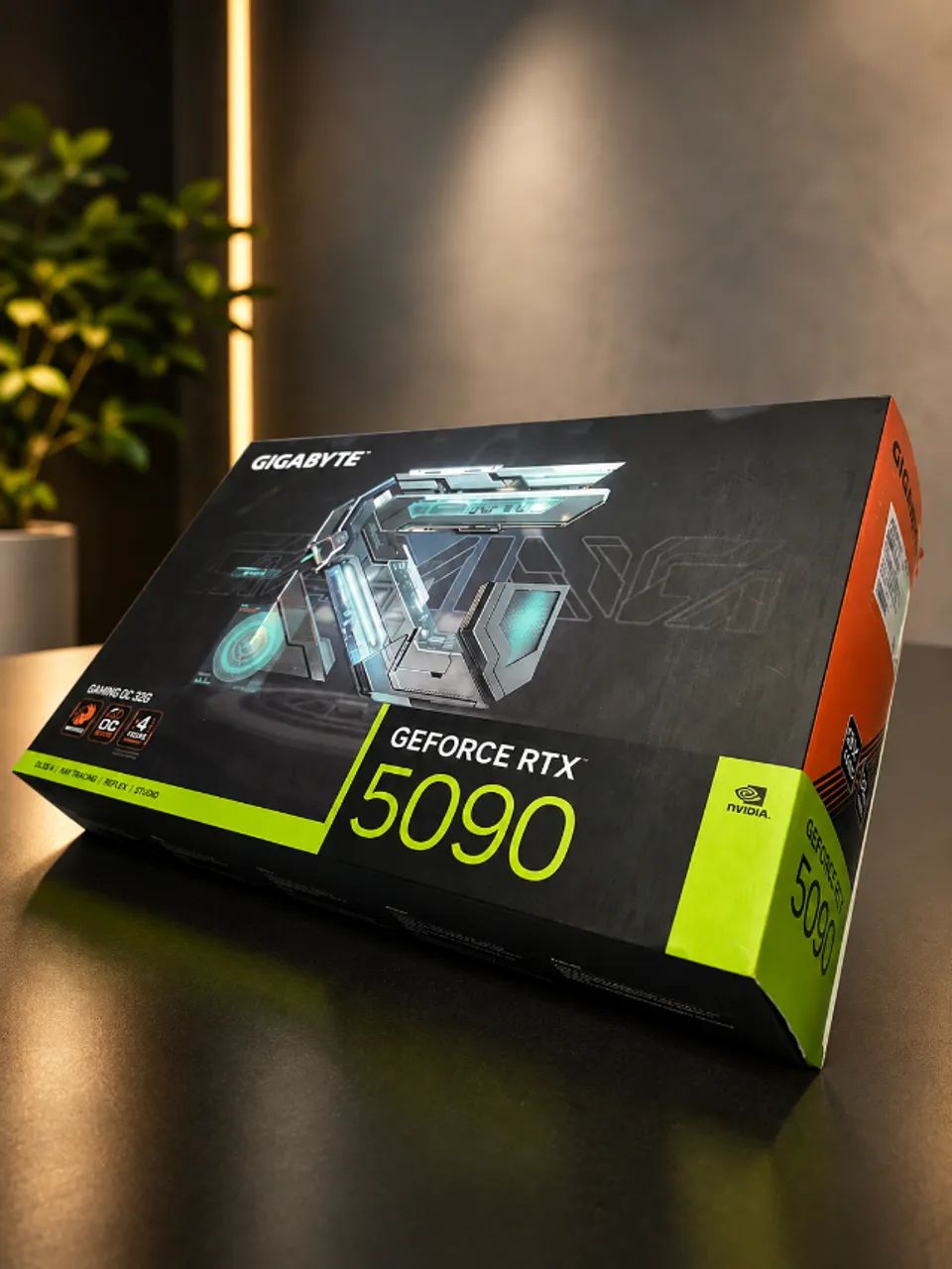 Placa de Vídeo Gigabyte NVIDIA GeForce RTX 5090 Gaming OC