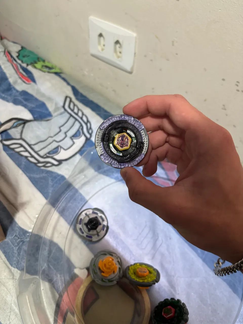 Beyblade Scythe Kronos ( ponta trocada )