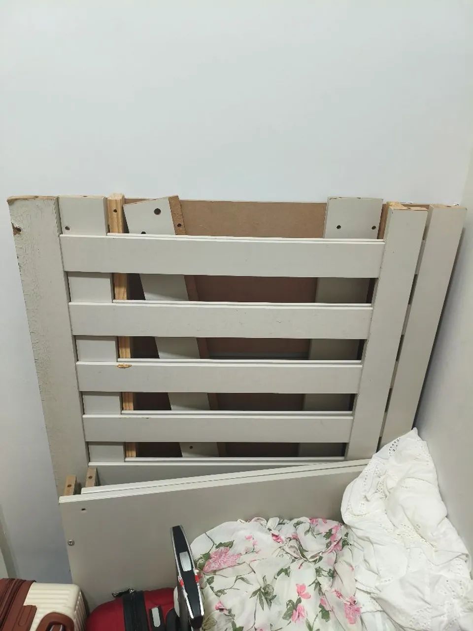 Berço Desmontado com todos os parafusos - Foto 2