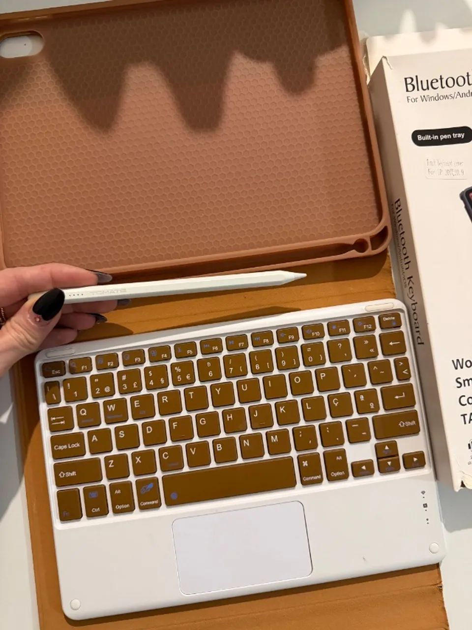 Capa e caneta TOMATE para iPad  - Foto 5