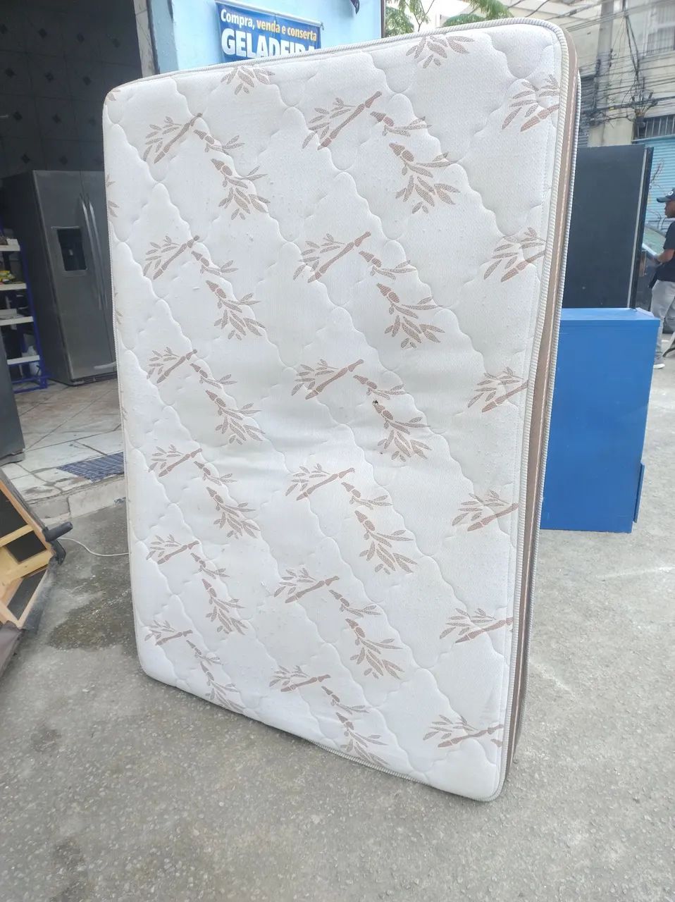 Cama de casal com colchão  - Foto 5
