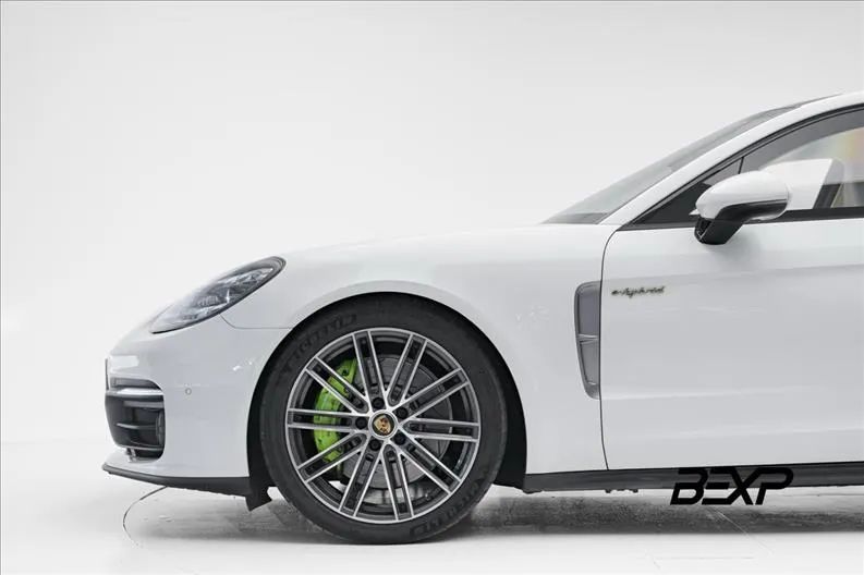 Porsche Panamera 4 Plat.Edt 2.9 462cv (Híbrido), foto 9 de 16