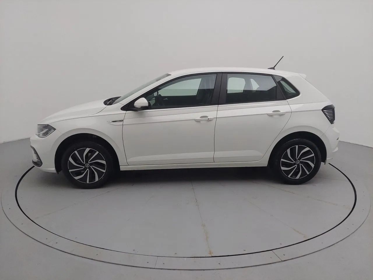 Volkswagen Polo Highline 170 TSI 1.0 Flex 12V Aut., foto 2 de 18