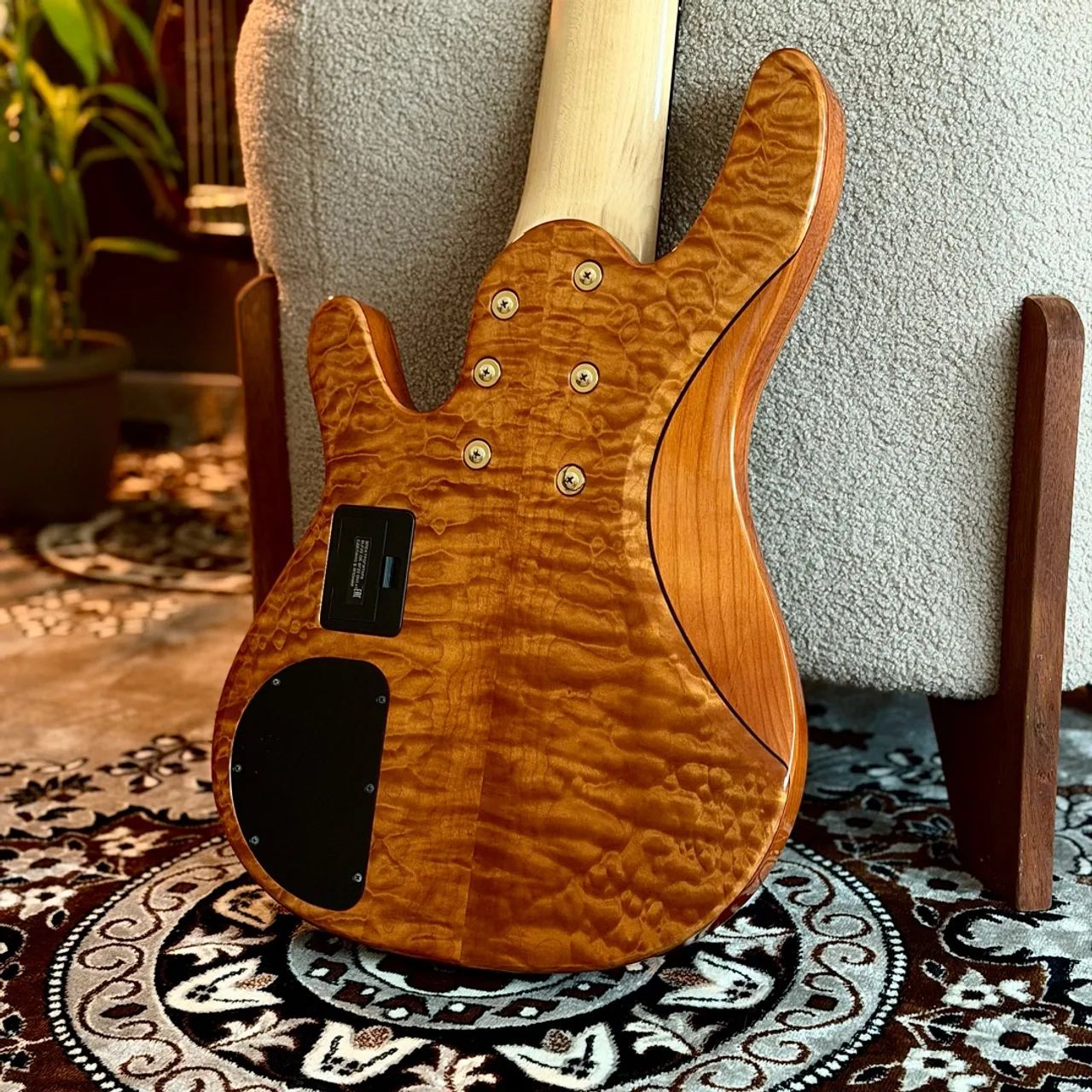 Baixo Yamaha TRB JP2  - Foto 5