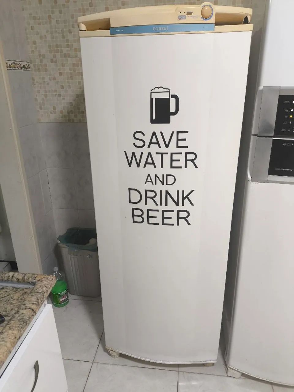 Vendo freezer vertical 300 LTS Consul.