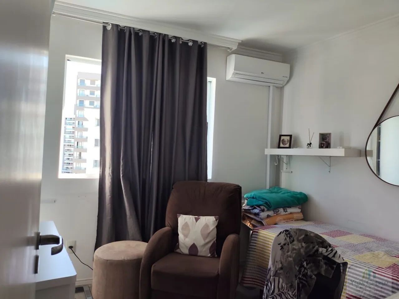 Aptº 2 dorms, uma suíte e uma vaga em Barreiros - Foto 4
