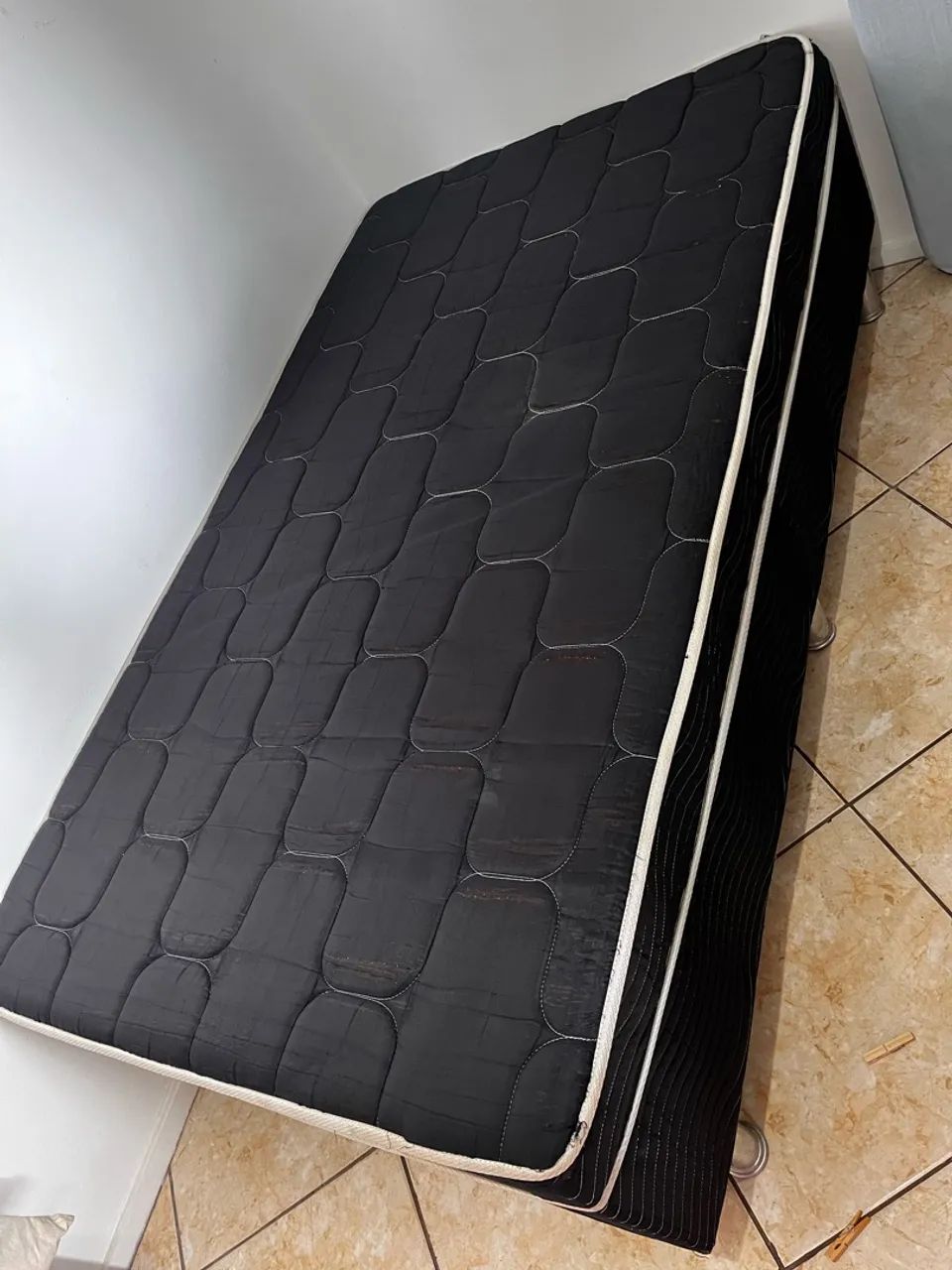 Cama box solteirão 