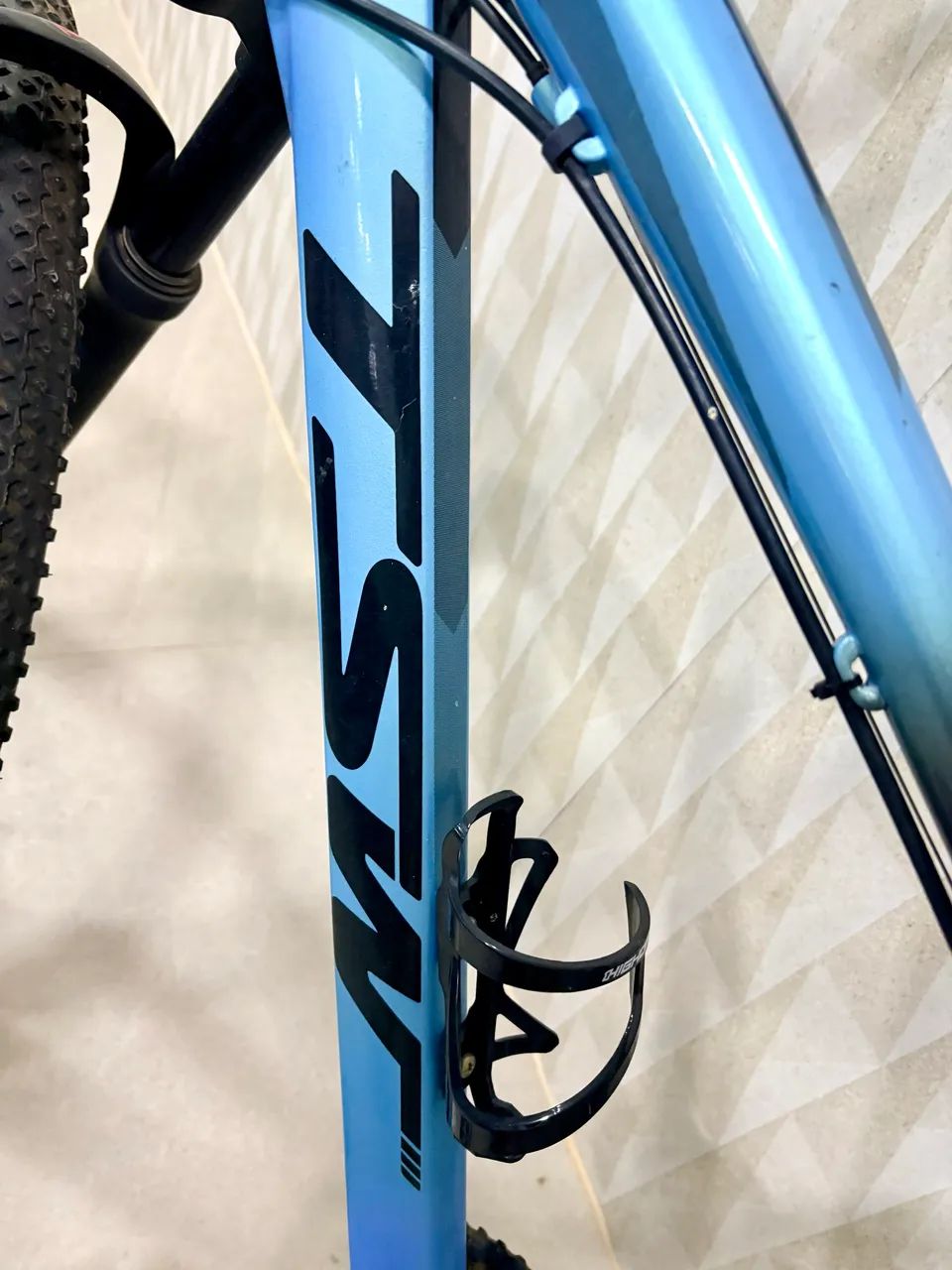 Bicicleta TSW Hunch Plus Aro 29 com Freio Hidráulico Shimano - Foto 2