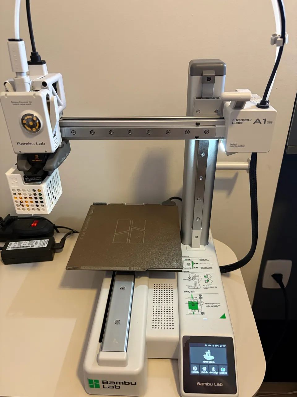 Impressora 3D Bambu lab A1 mini (sem AMS) - Foto 3