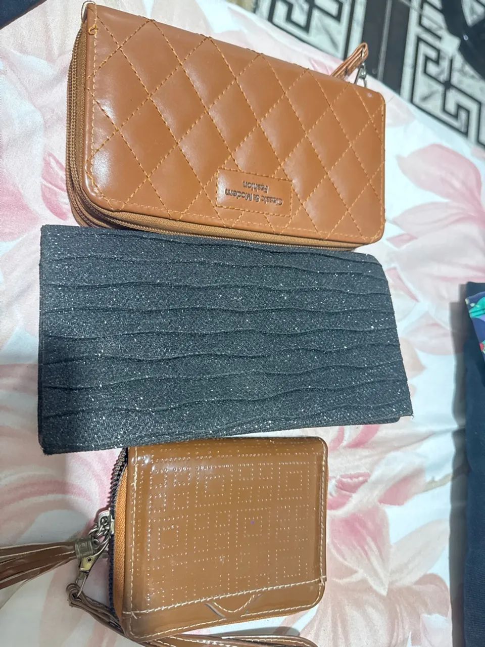 Lote de Roupas 27 peças 