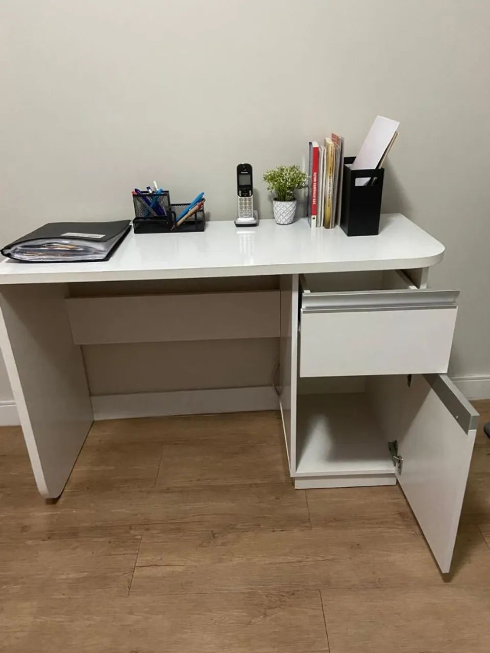 Escrivaninha para quarto/escritório. - Foto 3