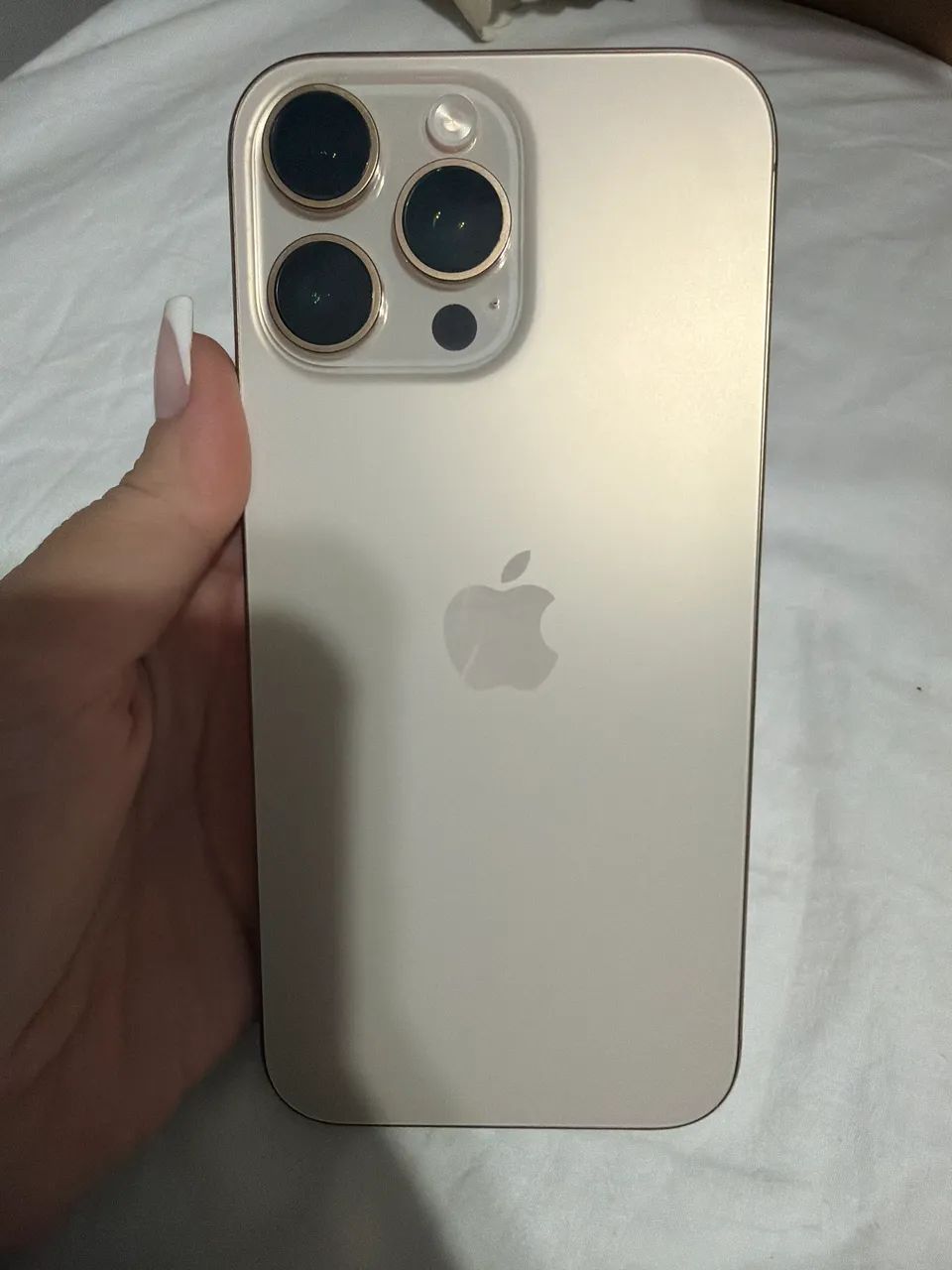 iPhone 16 pro Max 1 T - Foto 2