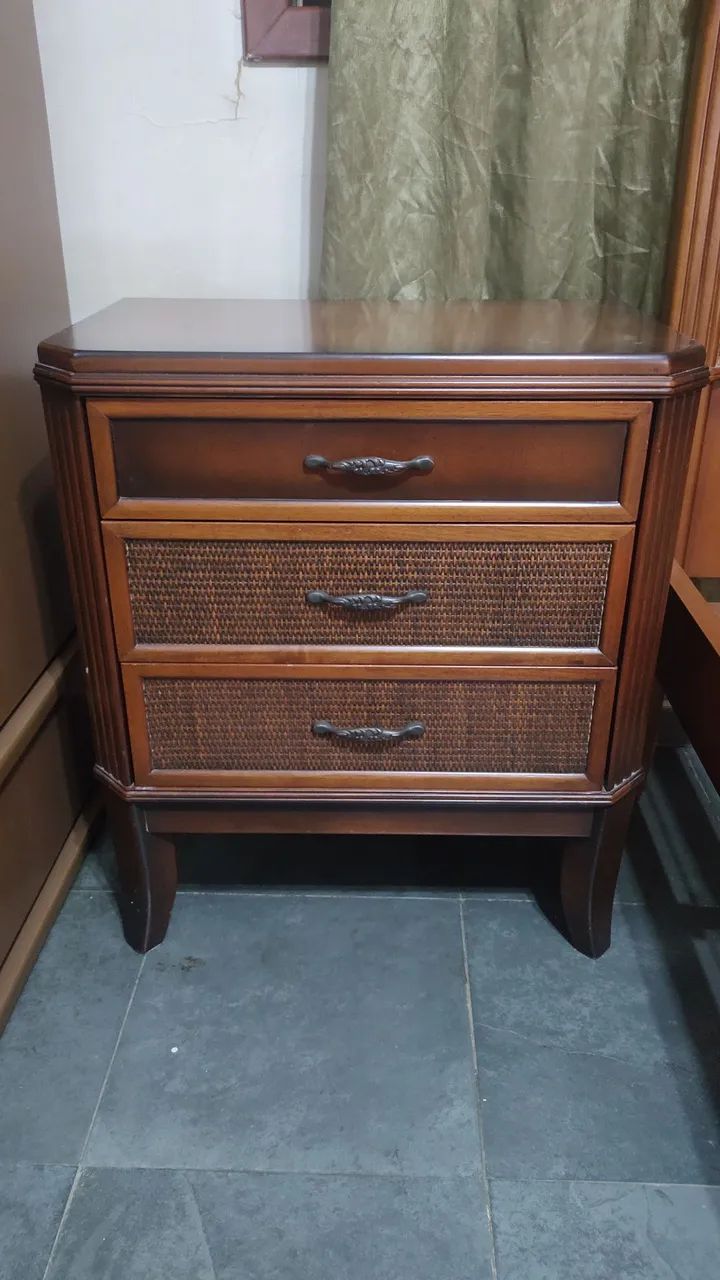 Conjunto de cama e cabeceira de cama de madeira maciça  - Foto 4