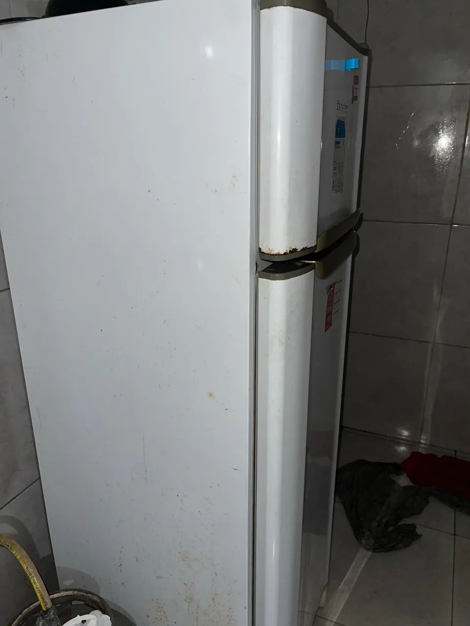 Vende geladeira em perfeito estado  - Foto 3