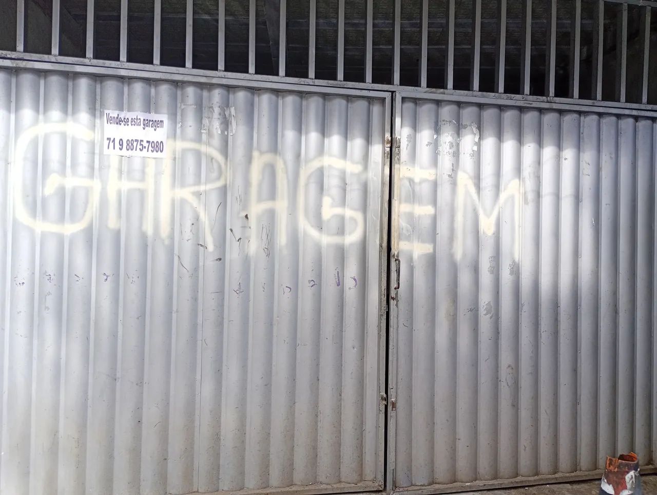 Vendo uma garagem 