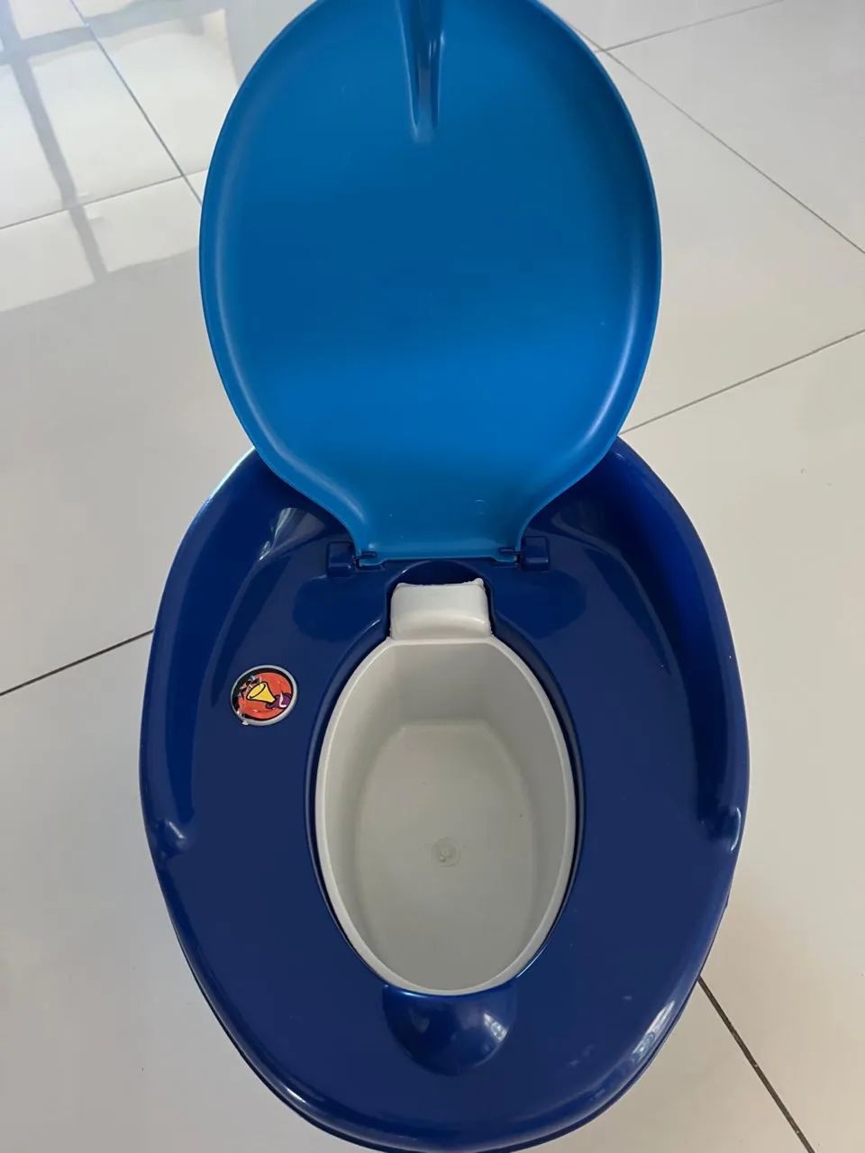 Troninho - Foto 2
