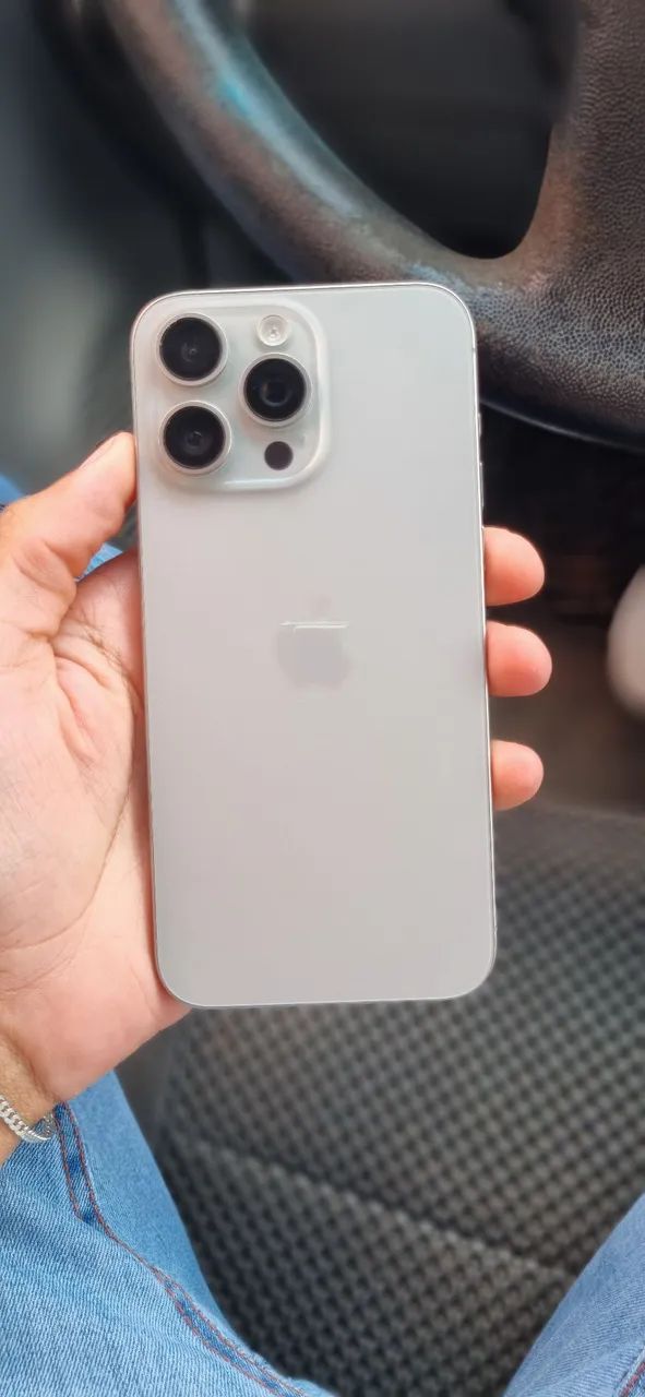 Iphone 15 Pro Max  - Foto 3